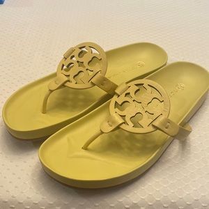 Tory Burch Miller Cloud sz9